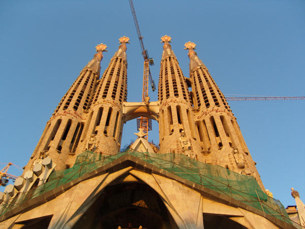 2_gaudi_2.JPG